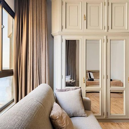 Sea View Luxury Haven Living & 3Bedrooms Seafront سليمة المظهر الخارجي الصورة